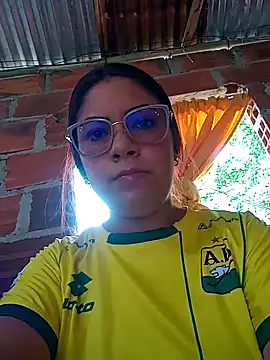 Mary Pompis online show from February 6, 2025, 8:34 pm
