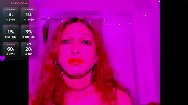 Snapshot of MmmMonikaBabie chatting on October 25, 2025, 8:31 pm MmmMonikaBabie online show from October 25, 2025, 8:31 pm