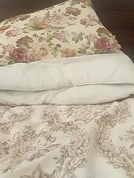 Snapshot of Taurus2626 chatting on October 5, 2025, 8:38 am Taurus2626 online show from October 5, 2025, 8:38 am