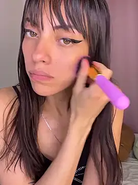 MiaGoth  online show from April 9, 2026, 1:29 am