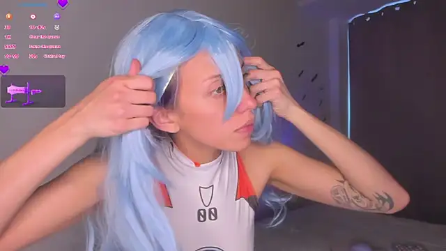 MiaGoth  online show from November 9, 2025, 9:30 pm