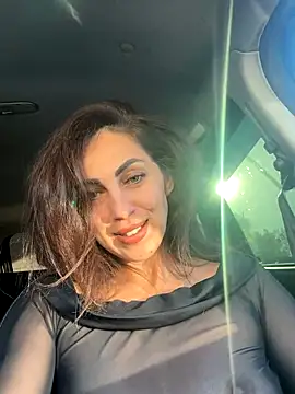 EmaSkyes online show from September 24, 2025, 5:47 am