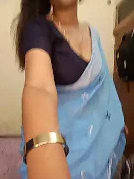 Snapshot of Miss-Riyasingh chatting on July 7, 2026, 1:36 pm Miss-Riyasingh online show from July 7, 2026, 1:36 pm