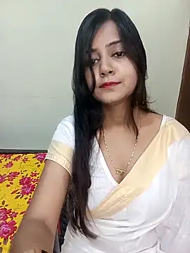 Snapshot of Miss-Riyasingh chatting on September 28, 2025, 3:35 am Miss-Riyasingh online show from September 28, 2025, 3:35 am