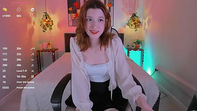 Snapshot of Lil_Melanie_ chatting on February 20, 2026, 12:07 pm Lil Melanie online show from February 20, 2026, 12:07 pm