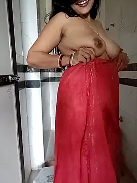 Snapshot of kaamuk_shweta chatting on September 25, 2025, 9:04 am kaamuk shweta online show from September 25, 2025, 9:04 am