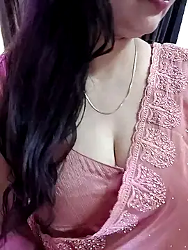 Snapshot of kaamuk_shweta chatting on January 17, 2026, 9:02 am kaamuk shweta online show from January 17, 2026, 9:02 am