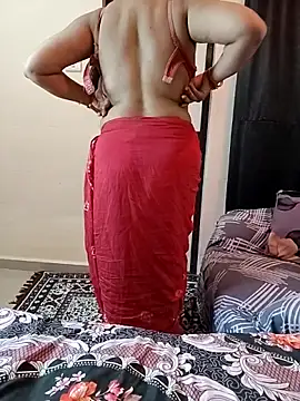 Snapshot of kaamuk_shweta chatting on February 5, 2026, 8:21 am kaamuk shweta online show from February 5, 2026, 8:21 am