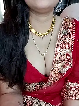 Snapshot of kaamuk_shweta chatting on November 1, 2025, 4:30 am kaamuk shweta online show from November 1, 2025, 4:30 am