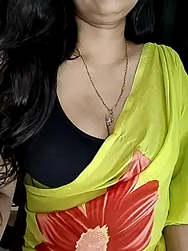 Snapshot of kaamuk_shweta chatting on September 24, 2025, 6:53 am kaamuk shweta online show from September 24, 2025, 6:53 am