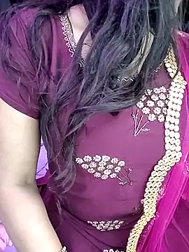 Snapshot of kaamuk_shweta chatting on February 8, 2026, 7:22 pm kaamuk shweta online show from February 8, 2026, 7:22 pm