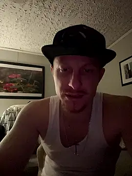 bigred0808 online show from January 10, 2026, 4:41 am