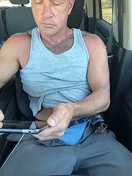 Snapshot of Berserker00888 chatting on January 15, 2025, 5:37 pm Berserker00888 online show from January 15, 2025, 5:37 pm