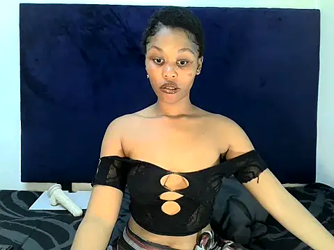 Snapshot of ReginaStar16 chatting on October 2, 2025, 8:34 pm ReginaStar16 online show from October 2, 2025, 8:34 pm