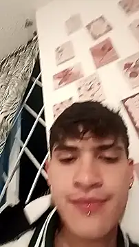 jeanfarelo online show from September 24, 2025, 12:40 am