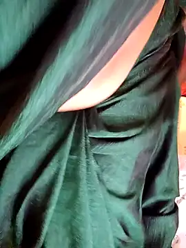 yourdirtyslut69 online show from January 18, 2025, 5:04 pm