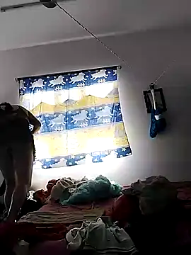 Snapshot of EmpaticBolillo chatting on March 4, 2026, 3:20 pm EmpaticBolillo online show from March 4, 2026, 3:20 pm