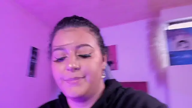 Snapshot of LorenaStevens chatting on February 3, 2026, 3:17 pm LorenaStevens online show from February 3, 2026, 3:17 pm