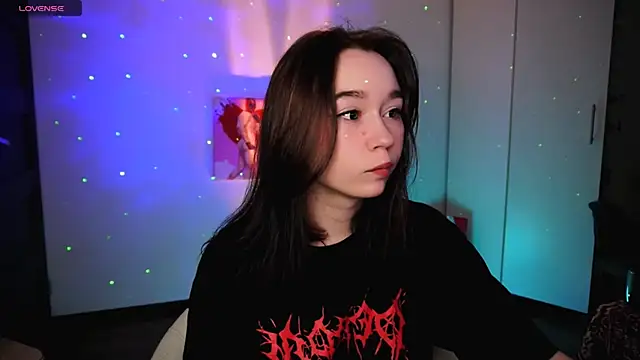 Snapshot of Kimiko__ chatting on March 2, 2025, 8:57 pm Kimiko   online show from March 2, 2025, 8:57 pm