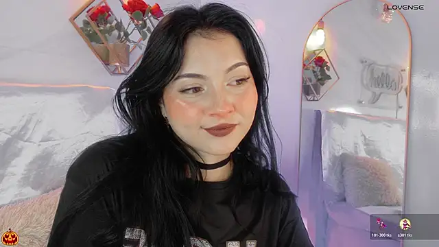 Snapshot of _Rouse_v chatting on October 20, 2025, 2:06 pm  Rouse v online show from October 20, 2025, 2:06 pm