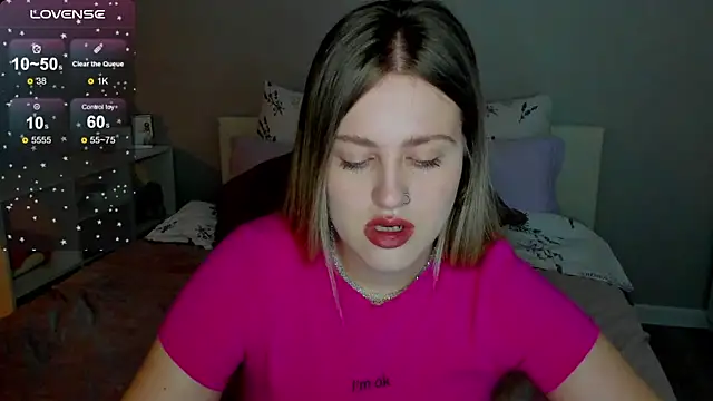 Snapshot of _Sarah_Soul_ chatting on October 7, 2025, 12:11 am Sarah Soul online show from October 7, 2025, 12:11 am