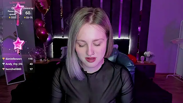 Snapshot of _Sarah_Soul_ chatting on March 9, 2025, 7:12 am Sarah Soul online show from March 9, 2025, 7:12 am