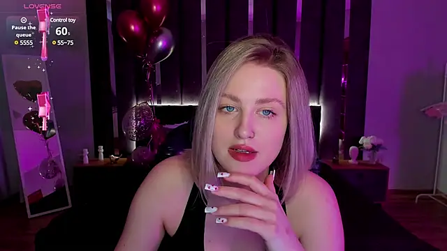 Snapshot of _Sarah_Soul_ chatting on March 12, 2025, 1:03 am Sarah Soul online show from March 12, 2025, 1:03 am