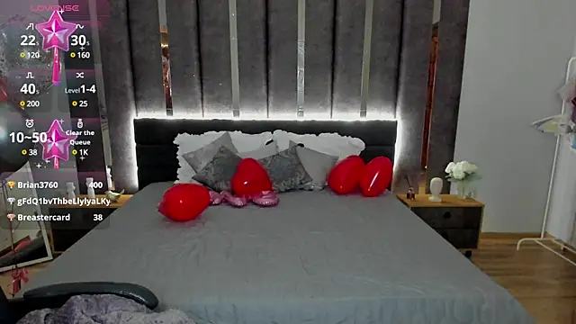 Snapshot of _Sarah_Soul_ chatting on February 27, 2025, 4:02 am Sarah Soul online show from February 27, 2025, 4:02 am