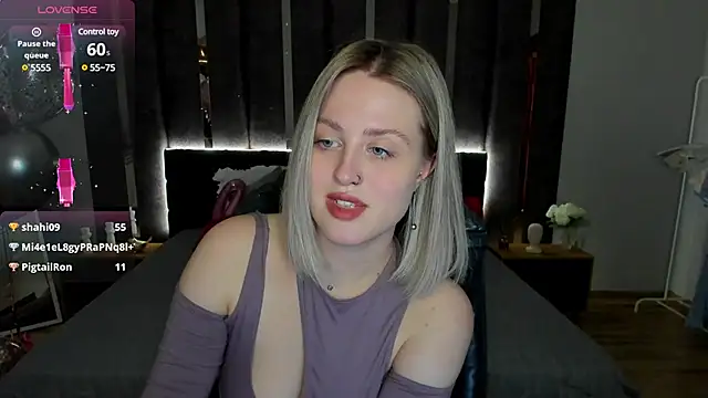 Snapshot of _Sarah_Soul_ chatting on February 26, 2025, 7:02 am Sarah Soul online show from February 26, 2025, 7:02 am