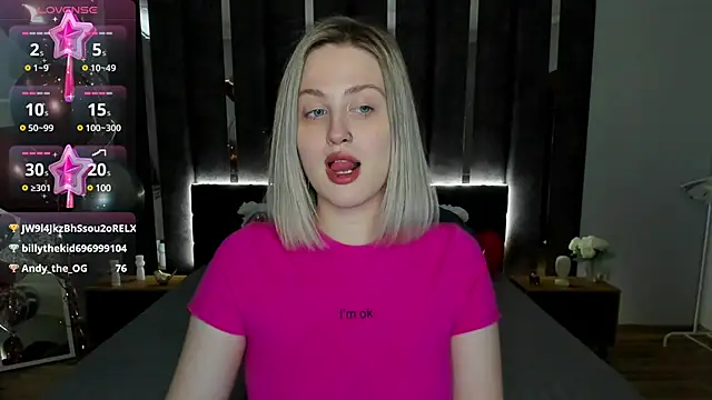 Snapshot of _Sarah_Soul_ chatting on February 25, 2025, 4:24 am Sarah Soul online show from February 25, 2025, 4:24 am