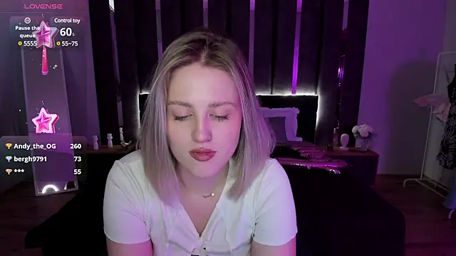 Snapshot of _Sarah_Soul_ chatting on March 19, 2025, 3:52 am Sarah Soul online show from March 19, 2025, 3:52 am