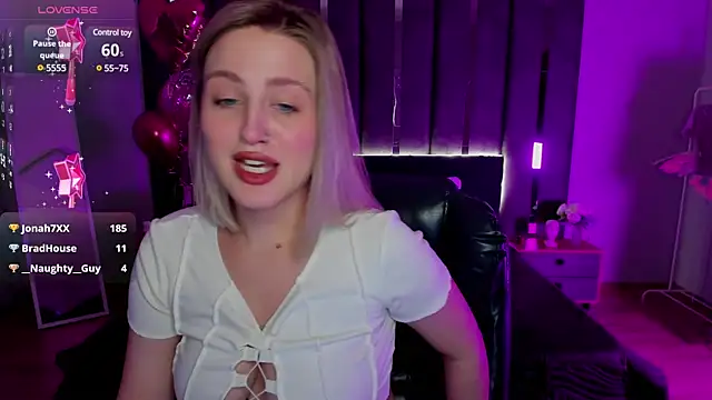 Snapshot of _Sarah_Soul_ chatting on March 6, 2025, 3:57 am Sarah Soul online show from March 6, 2025, 3:57 am