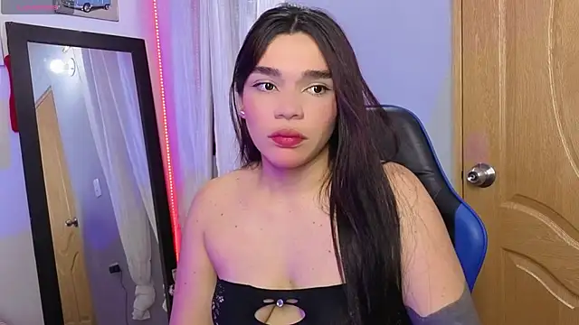 Veronica 111 online show from May 24, 2026, 10:53 pm