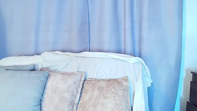 Snapshot of adara_johnson__ chatting on November 1, 2025, 11:48 am adara johnson   online show from November 1, 2025, 11:48 am