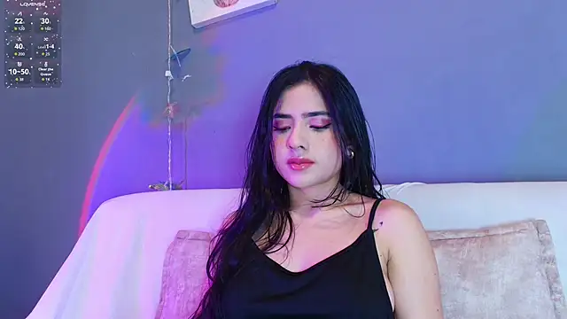 Snapshot of adara_johnson__ chatting on February 26, 2026, 11:43 am adara johnson online show from February 26, 2026, 11:43 am