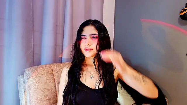 Snapshot of adara_johnson__ chatting on October 9, 2025, 11:44 am adara johnson   online show from October 9, 2025, 11:44 am