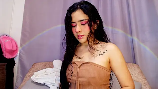 Snapshot of adara_johnson__ chatting on October 24, 2025, 11:42 am adara johnson   online show from October 24, 2025, 11:42 am