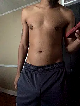 Snapshot of yosparky chatting on October 14, 2025, 6:08 pm yosparky online show from October 14, 2025, 6:08 pm