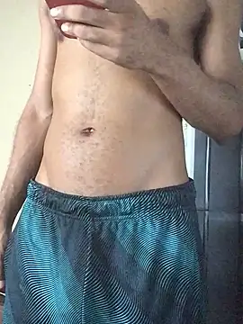 Snapshot of yosparky chatting on September 29, 2025, 8:47 pm yosparky online show from September 29, 2025, 8:47 pm