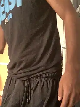 Snapshot of yosparky chatting on September 27, 2025, 10:38 pm yosparky online show from September 27, 2025, 10:38 pm