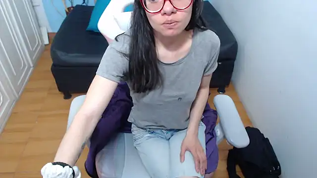 cristalmateus707rs online show from December 2, 2024, 7:22 pm