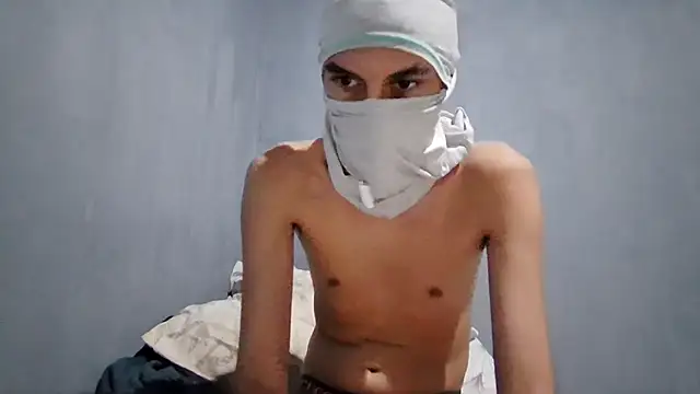 Joaozynx69 online show from July 13, 2026, 1:05 am