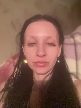 Starry Siren online show from April 9, 2026, 6:36 pm