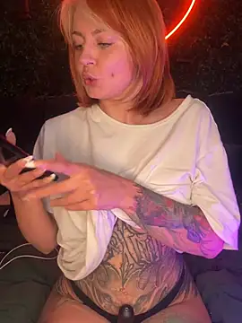 ObviouslyPeachy online show from March 7, 2026, 11:10 pm