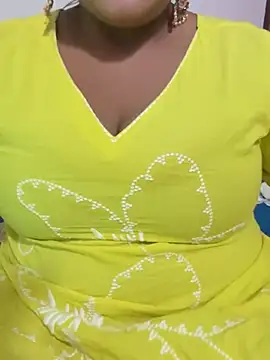 Ayesha mahi online show from April 12, 2026, 1:36 pm