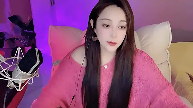 Daisy-77 online show from October 15, 2025, 12:57 pm