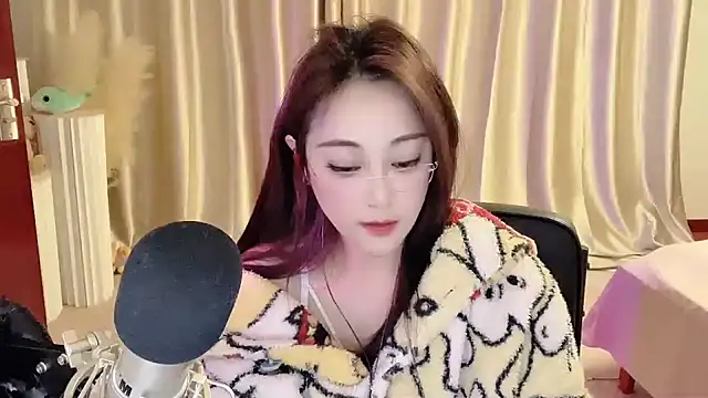 Daisy-77 online show from March 1, 2025, 11:47 pm