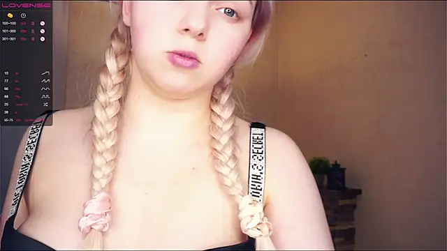 ZaraCreedon online show from February 22, 2025, 1:44 am