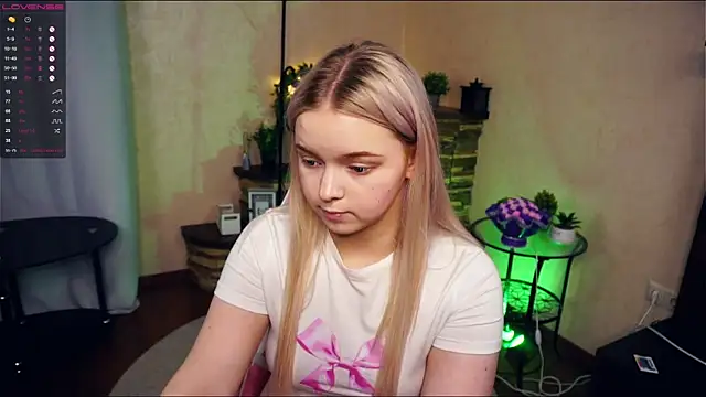 ZaraCreedon online show from February 6, 2025, 11:26 pm