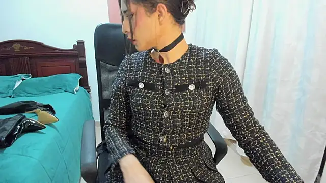 Snapshot of misstresbigcockts chatting on November 23, 2025, 2:49 pm misstresbigcockts online show from November 23, 2025, 2:49 pm